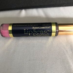 New lip sense stay on lipstick